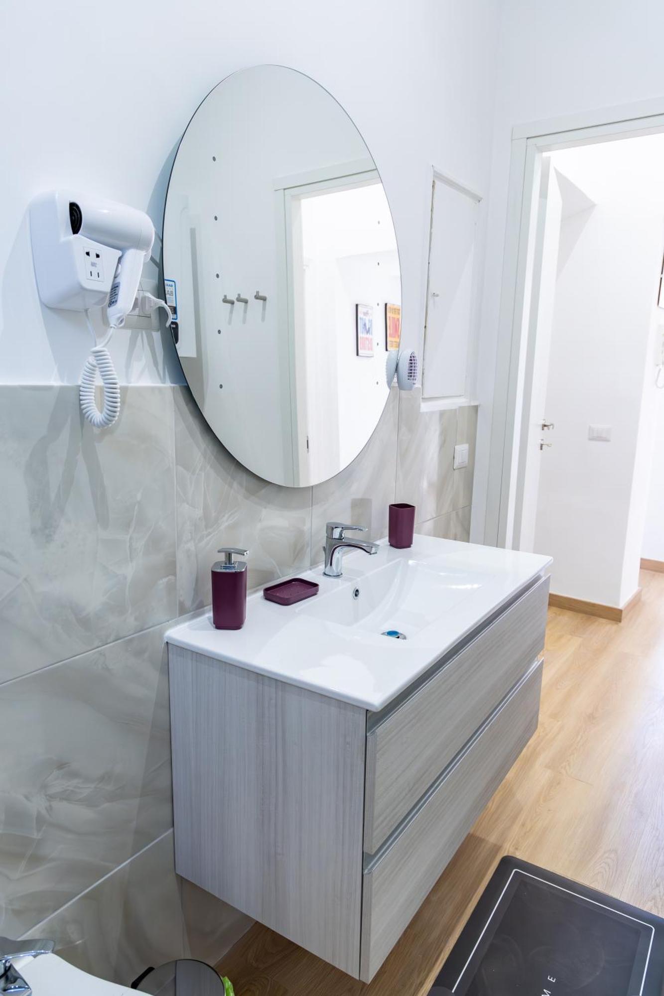 Mh Luxury Pantheon Apartamento *